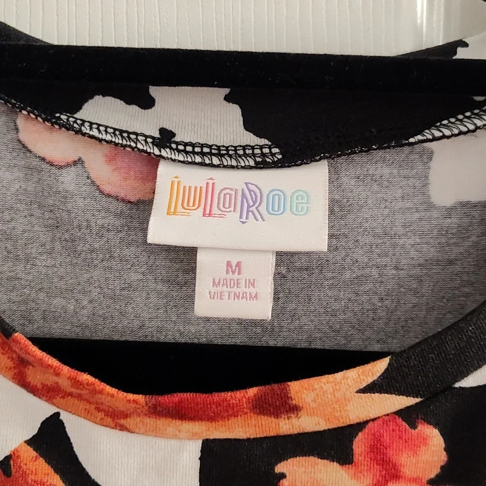 LuLaRoe Long Sleeve Top Size Medium Black With Red Orange White Floral Design - Picture 3 of 8